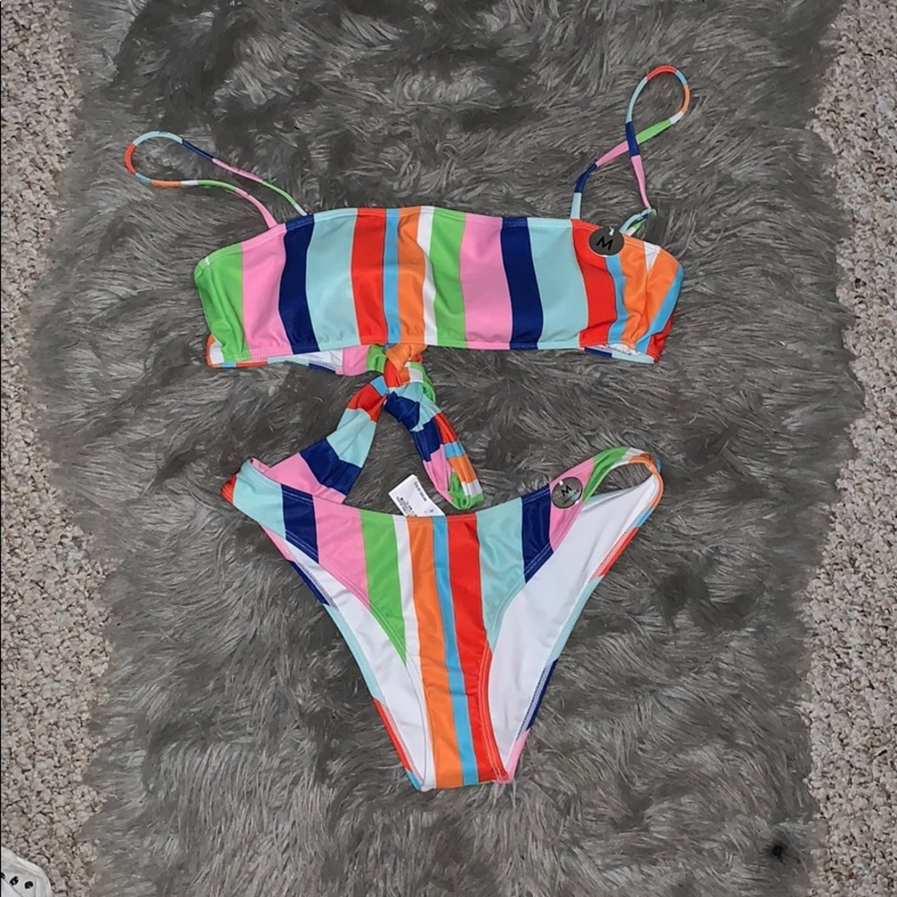 Bathing suit set